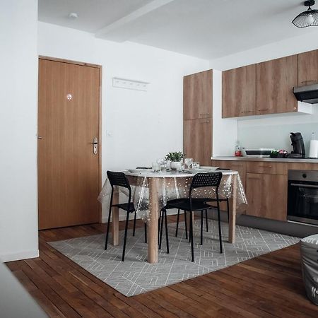 Spacieux Neuf Et Lumineux Hyper Centre Apartment Ernée Екстериор снимка