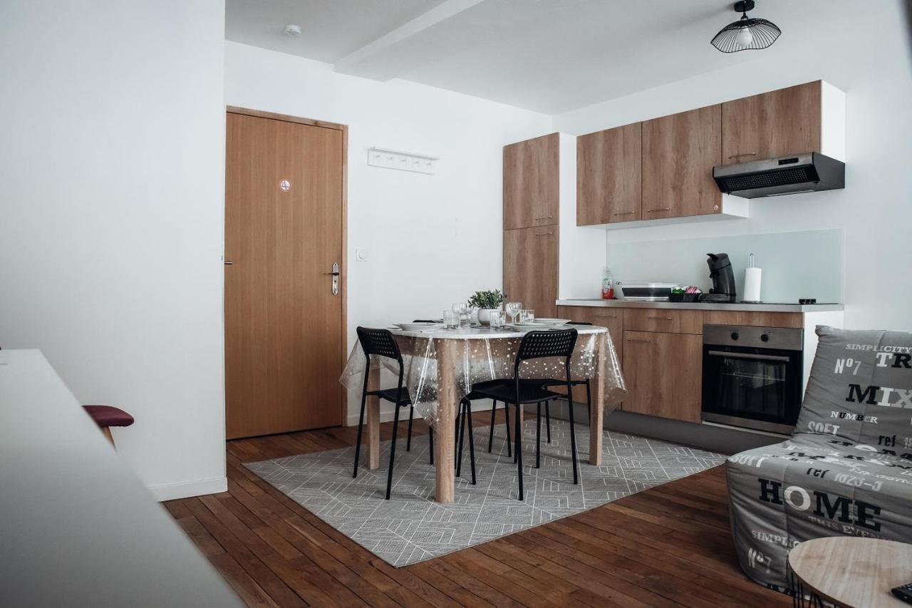 Spacieux Neuf Et Lumineux Hyper Centre Apartment Ernée Екстериор снимка