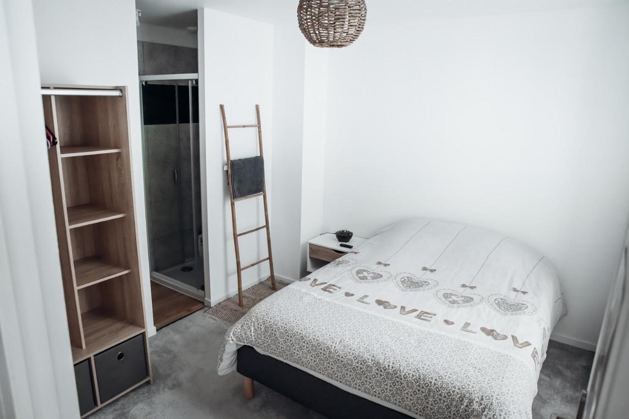 Spacieux Neuf Et Lumineux Hyper Centre Apartment Ernée Екстериор снимка