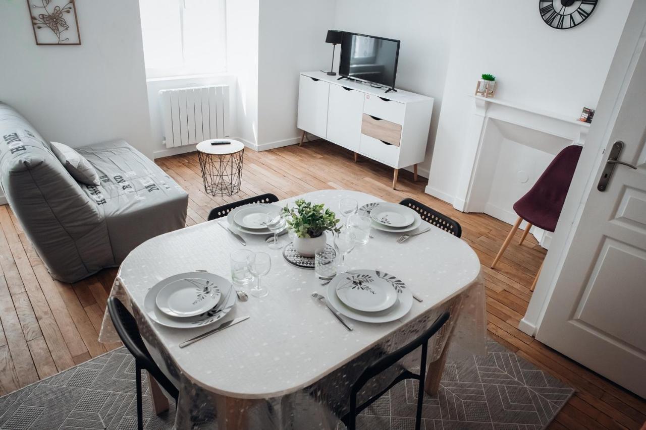 Spacieux Neuf Et Lumineux Hyper Centre Apartment Ernée Екстериор снимка