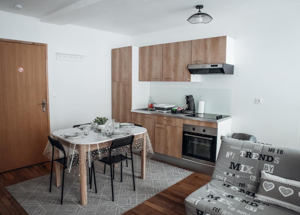 Spacieux Neuf Et Lumineux Hyper Centre Apartment Ernée Екстериор снимка