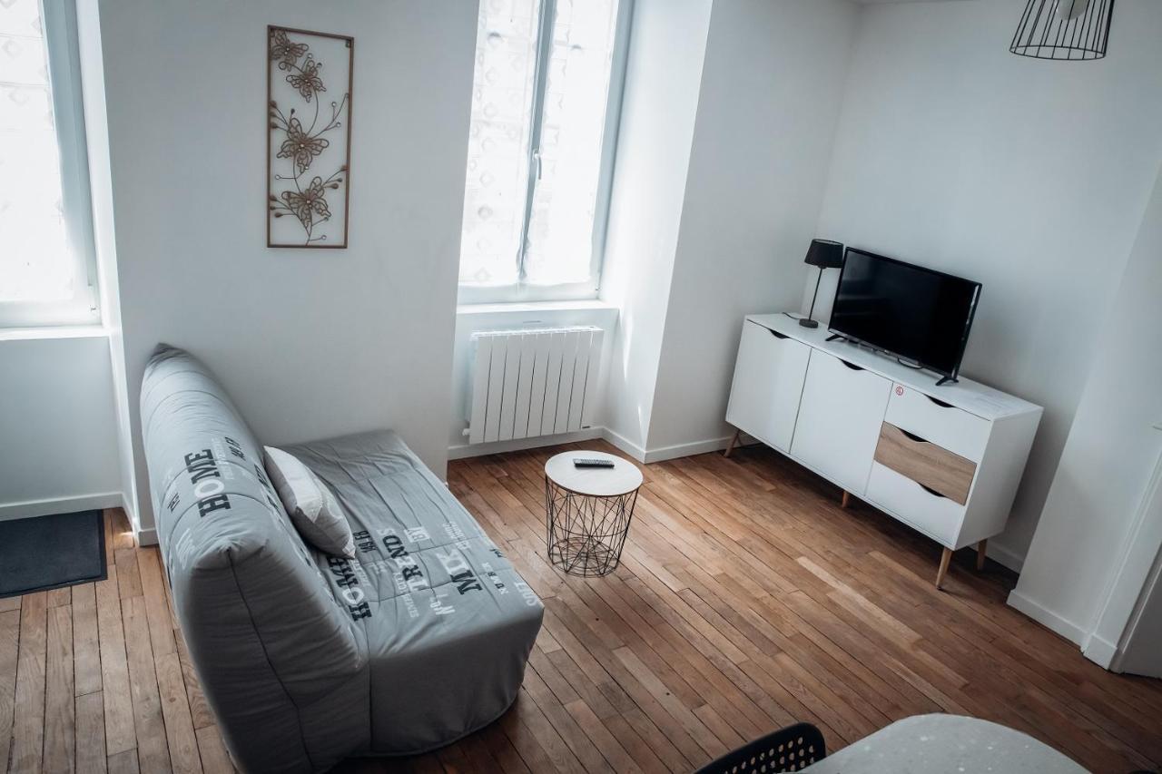 Spacieux Neuf Et Lumineux Hyper Centre Apartment Ernée Екстериор снимка