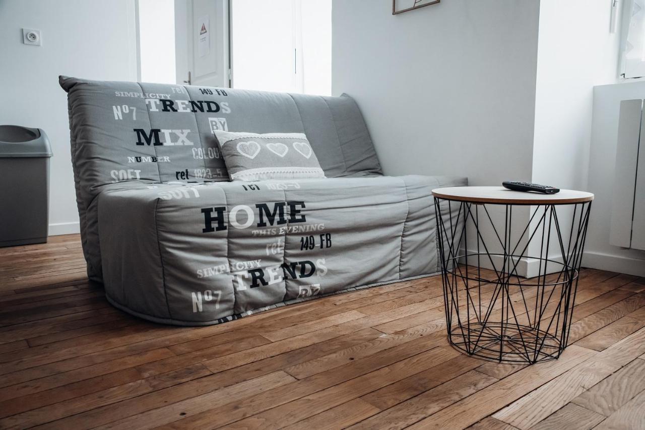 Spacieux Neuf Et Lumineux Hyper Centre Apartment Ernée Екстериор снимка
