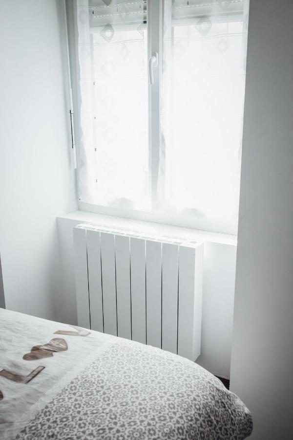 Spacieux Neuf Et Lumineux Hyper Centre Apartment Ernée Екстериор снимка